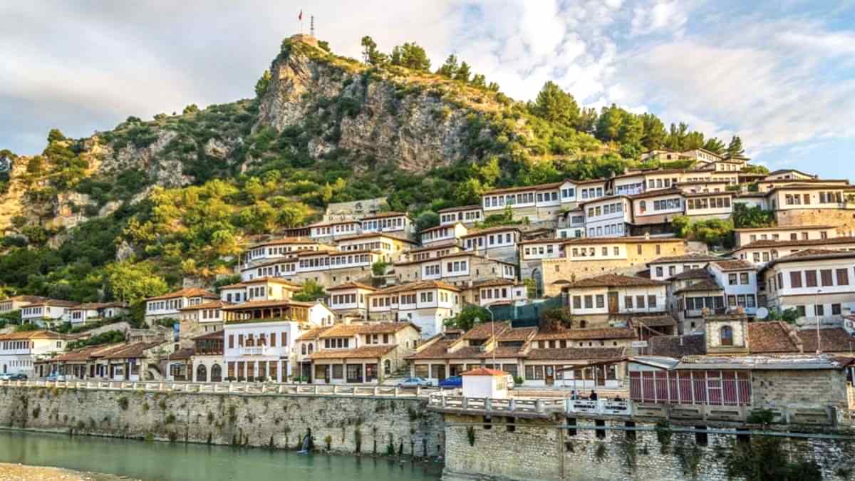 Balkan Turu